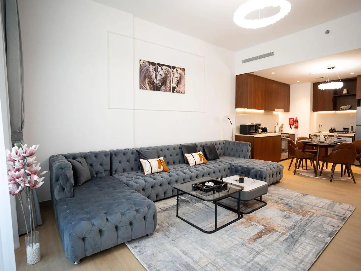 Sunset Haven At La Rive location